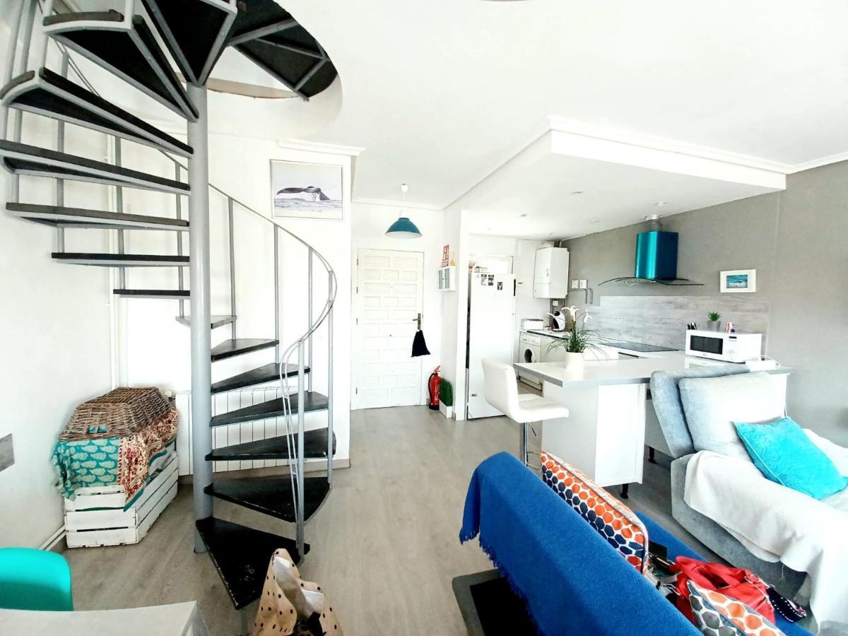 شقة Duplex Con Piscina Muy Cerca De La Playa Santiuste المظهر الخارجي الصورة